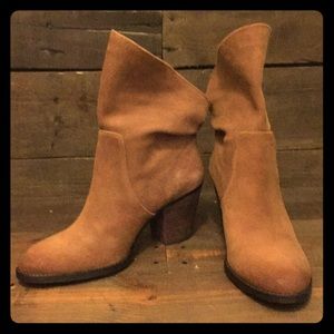 Nine West tan ankle boots